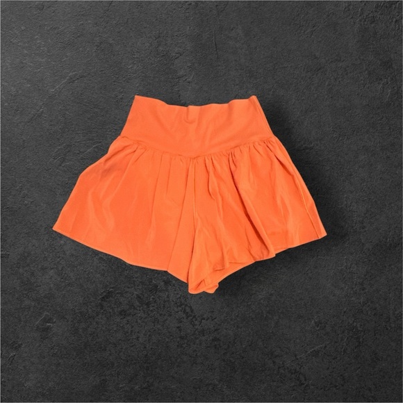 OFFLINE by Aerie Real Me Crossover Flowy Womems shorts - Picture 2 of 5